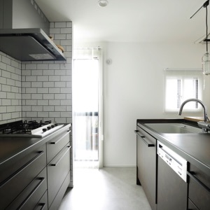 Ⅱ型キッチンが人気上昇中！家事動線をコンパクトに、動きやすく