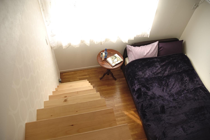 リフォーム・リノベーションの事例｜寝室　ベッドルーム　階段