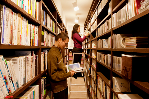 図書館のようなライブラリーがある住まい！！