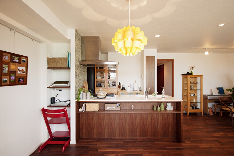 家族と囲む 明るいキッチン 施工事例 リフォーム リノベーション 新築ならスタイル工房