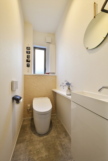 清潔感のあるトイレ室｜神奈川県横浜市戸建リフォーム・リノベーション事例