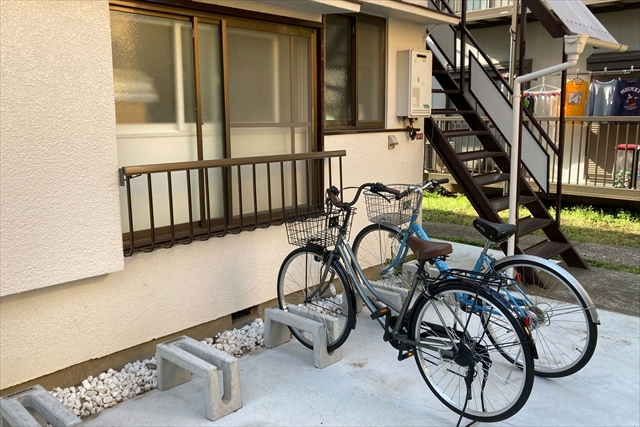 スタッフブログ｜新しいオフィス　オフィスリノベーション　アパート　自転車置場