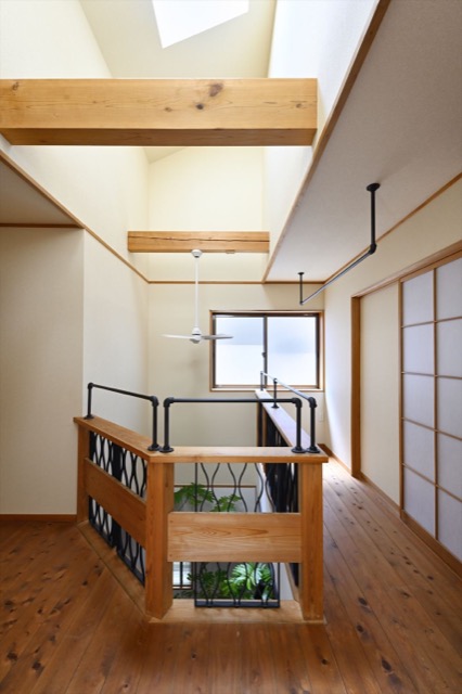 リノベのネタ帳|戸建てリノベのBefore&After 中古戸建 リノベーション後 2階ホール
