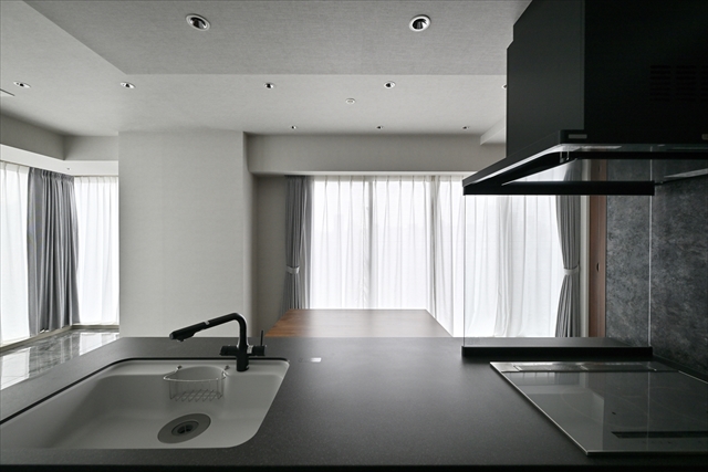 撮影雑記｜マンションリノベーション　ペニンシュラ型キッチン