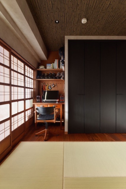 リノベのネタ帳|大人和モダン 古建具 寝室 マンションリノベーション